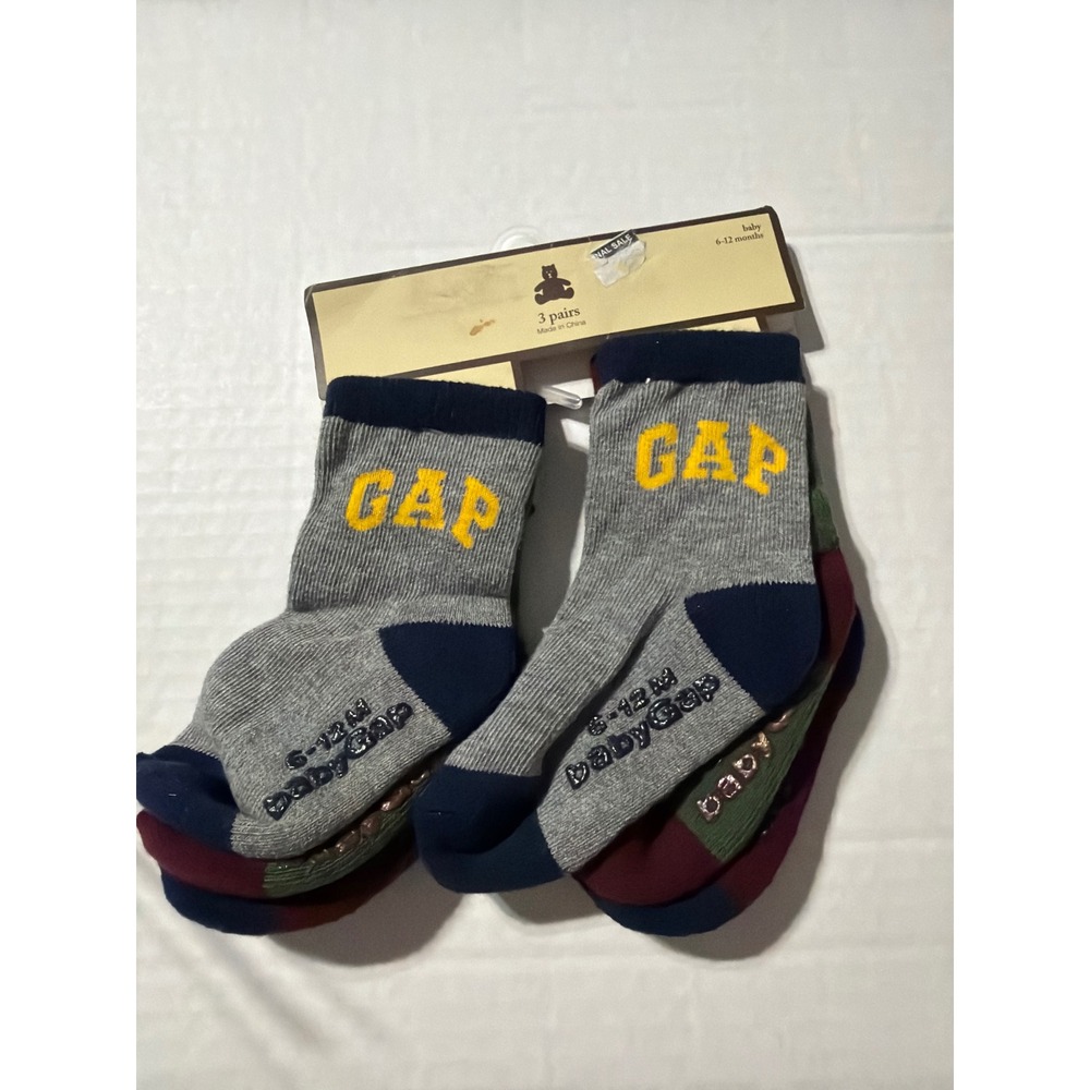 BabyGap 3 Pairs Logo Varsity Socks 6-12 Months Grey Burgundy Olive Non-Slip NEW
